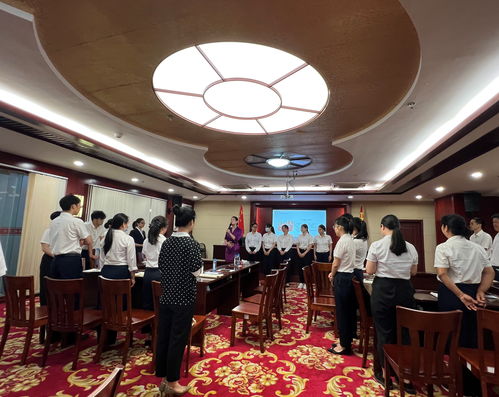 貴港市文旅投集團(tuán)舉辦會(huì)務(wù)商務(wù)禮儀專(zhuān)題培訓(xùn) 提升服務(wù)水平，樹(shù)立企業(yè)形象